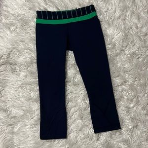Lululemon Navy - Green Run Inspire